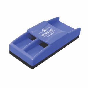 NON-MAGNETIC BOARD DUSTER WITH DOUBLE MARKER HOLDER